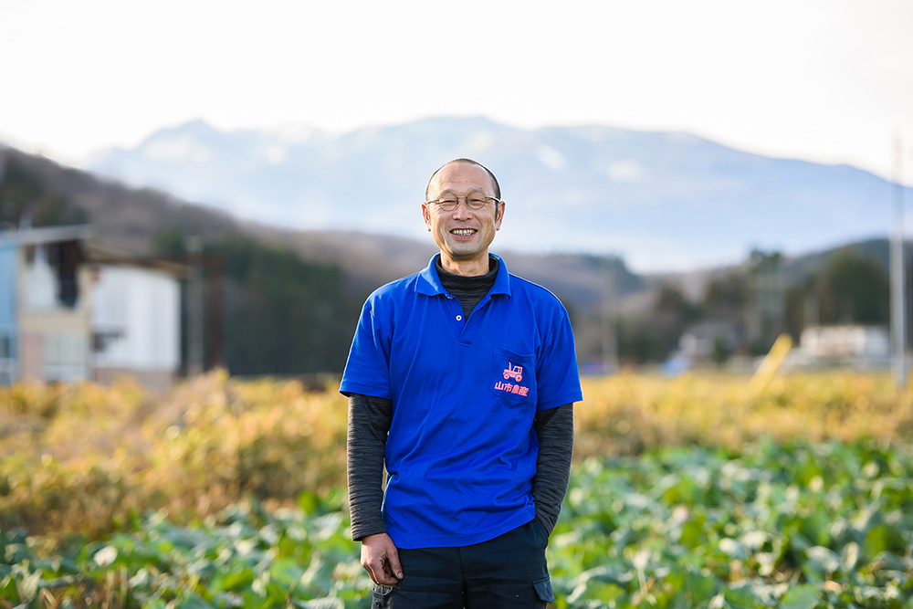 株式会社山市農産 代表 鈴木 亮太郎